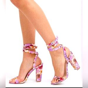 Charlotte Russe Floral Sandal with ankle tie/ribbon strap (Women Size 7